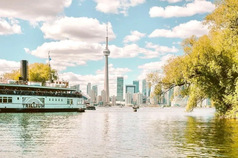 Blick auf Toronto von den Islands